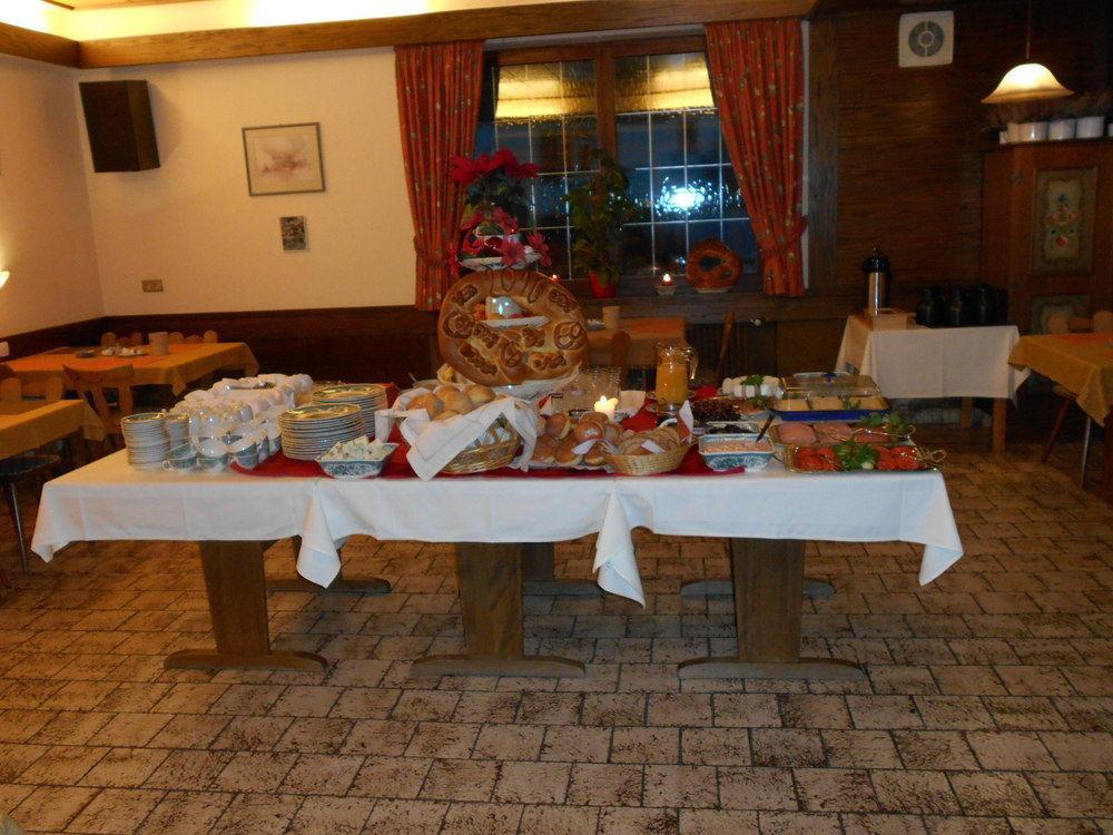 Hotel-Pension Zum Bierhaus Roetenbach  Ngoại thất bức ảnh